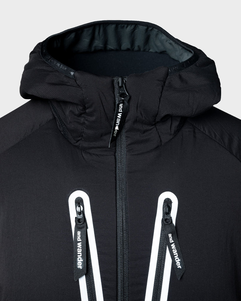 and Wander Alpha Air Hoodie - Black – The 5th Store