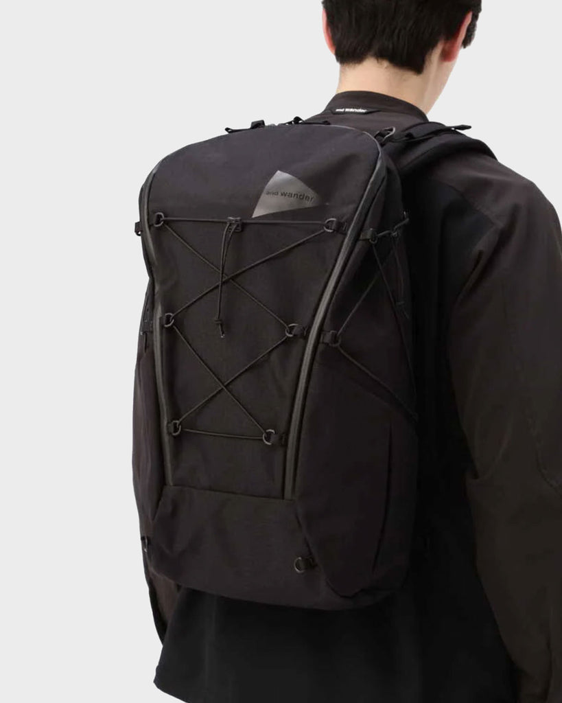 and Wander Heather Backpack - Black – The 5th Store